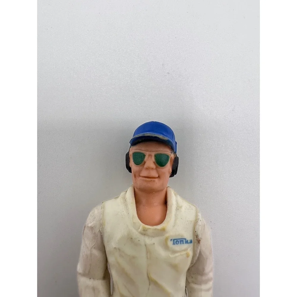 Vintage Tonka Play Toys Driver/Mechanic White Uniform Glasses Posable Figure '70